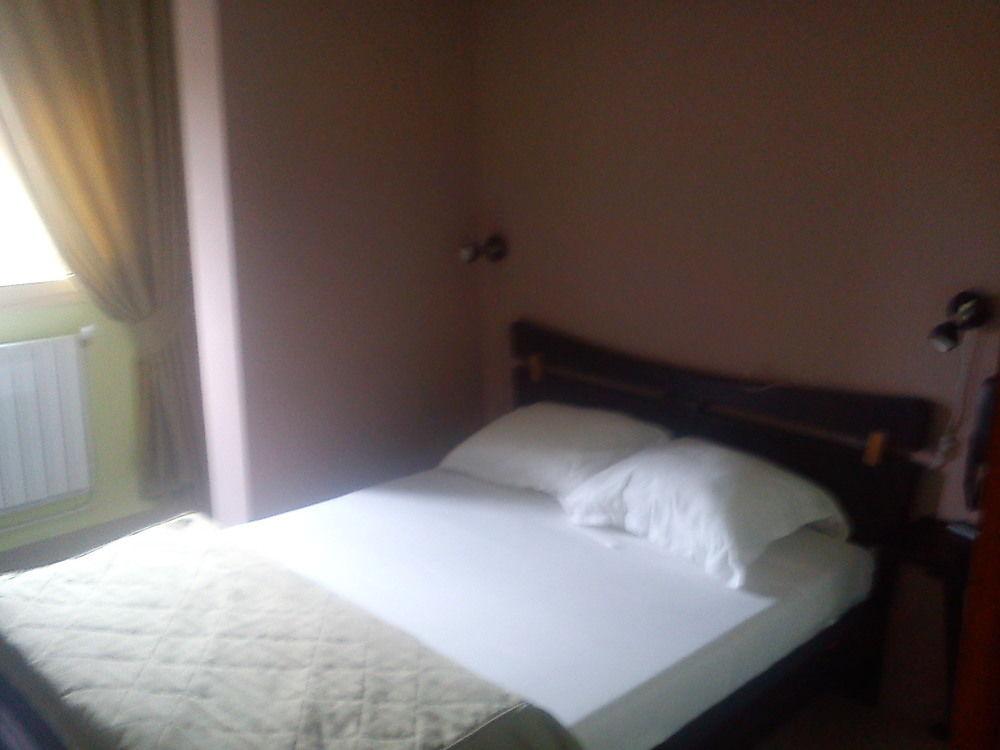 Roza Hotel Bab Ezzouar Buitenkant foto